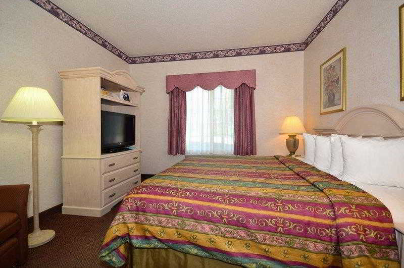 Best Western Plus Des Moines West Inn & Suites Clive Ruang foto
