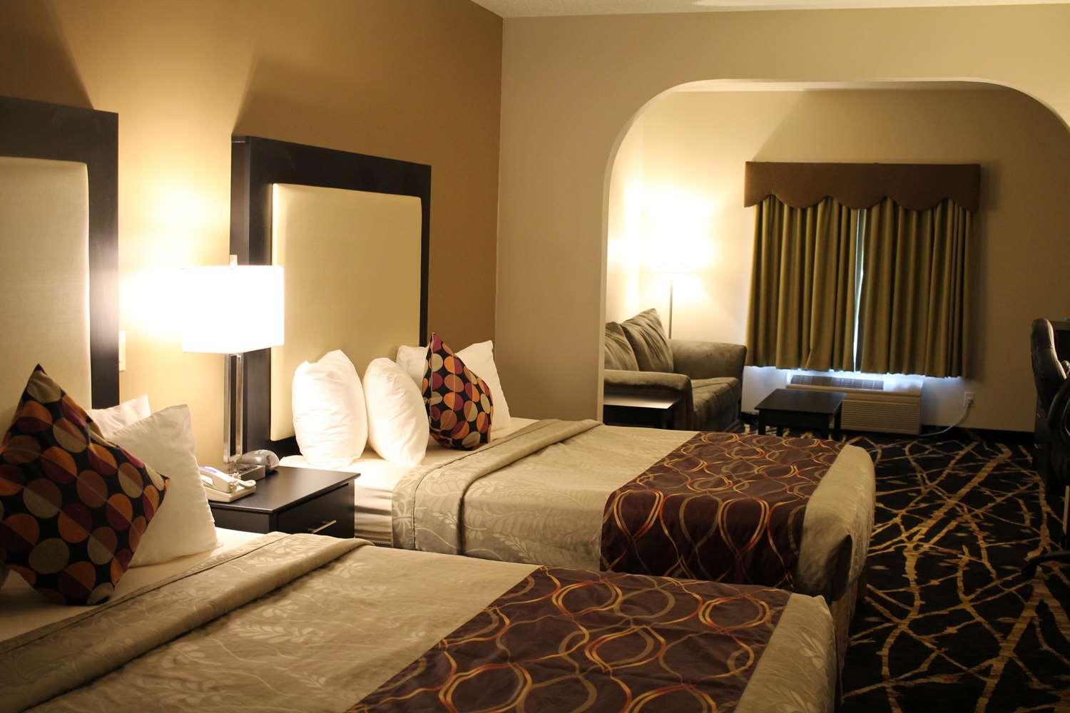 Best Western Plus Des Moines West Inn & Suites Clive Bagian luar foto